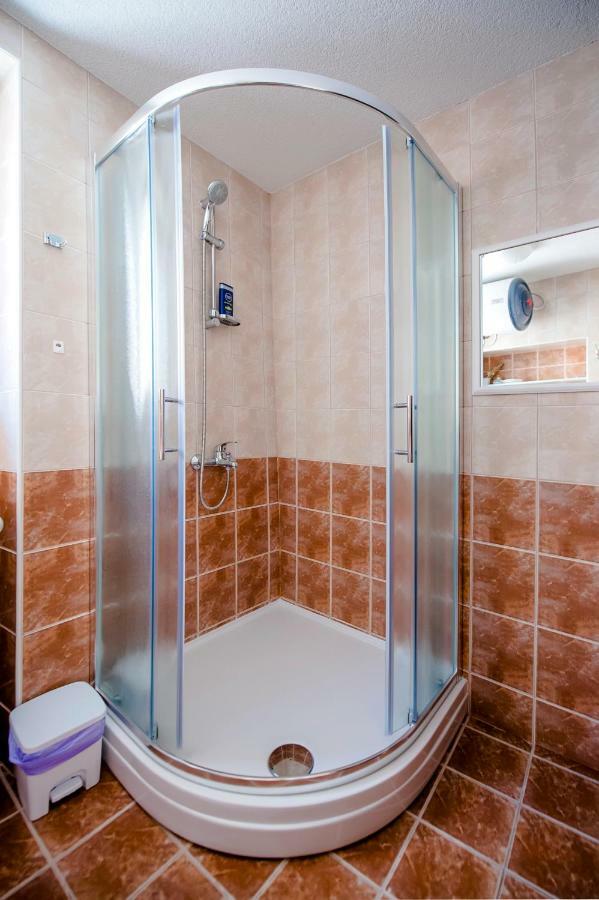 Studio Apartment Grisia Ровинь Экстерьер фото